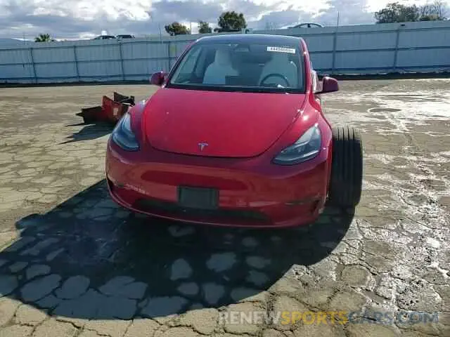 10 Photograph of a damaged car 7SAYGDEE9PF627238 TESLA MODEL Y 2023