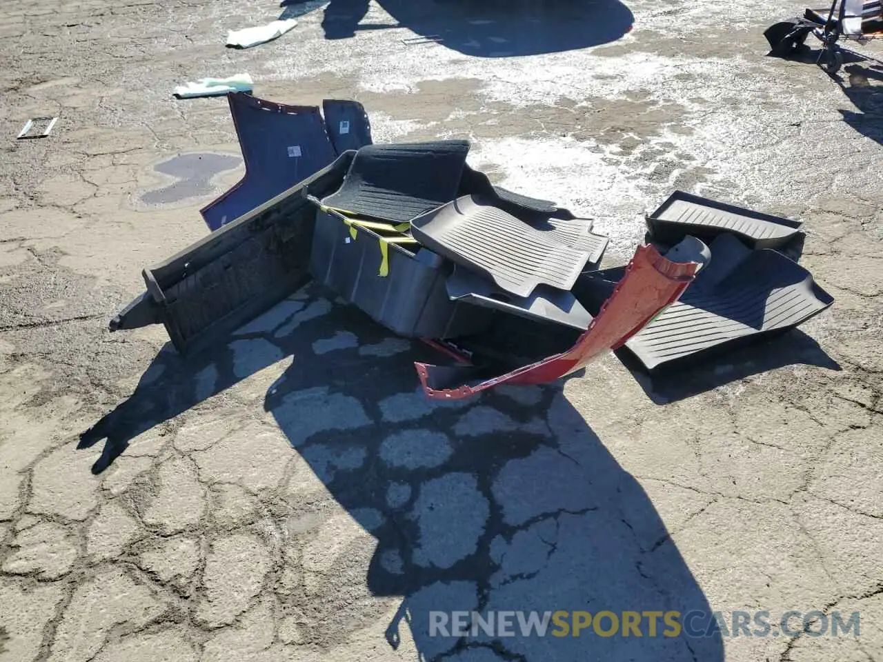 14 Photograph of a damaged car 7SAYGDEE9PF627238 TESLA MODEL Y 2023