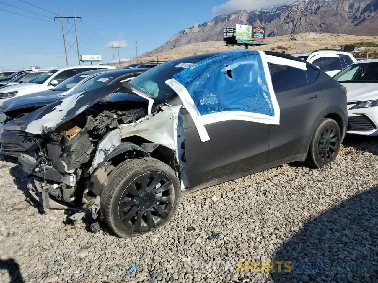 1 Photograph of a damaged car 7SAYGDEE9PF631306 TESLA MODEL Y 2023
