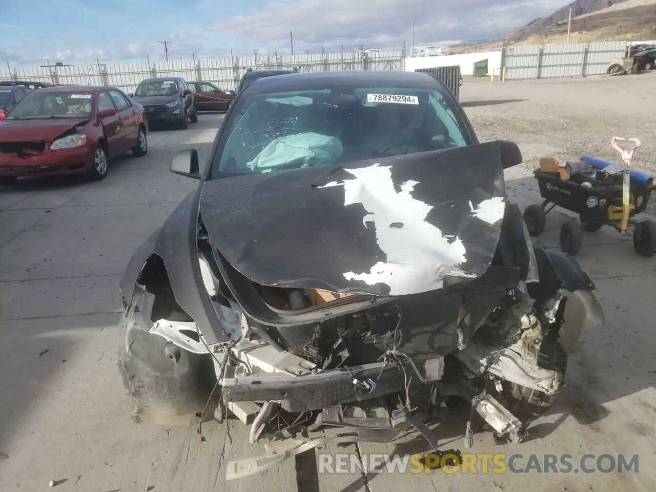 5 Photograph of a damaged car 7SAYGDEE9PF631306 TESLA MODEL Y 2023
