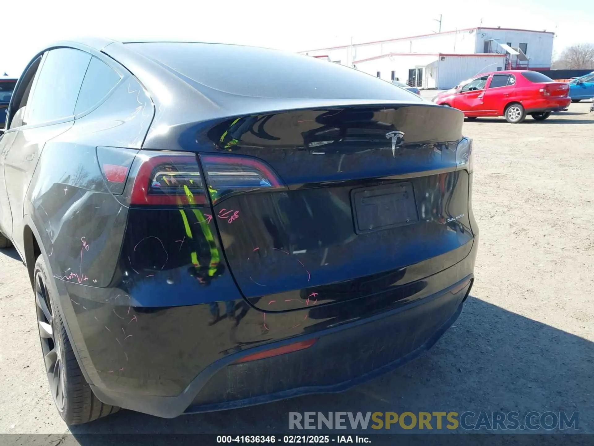 16 Фотография поврежденного автомобиля 7SAYGDEE9PF639969 TESLA MODEL Y 2023