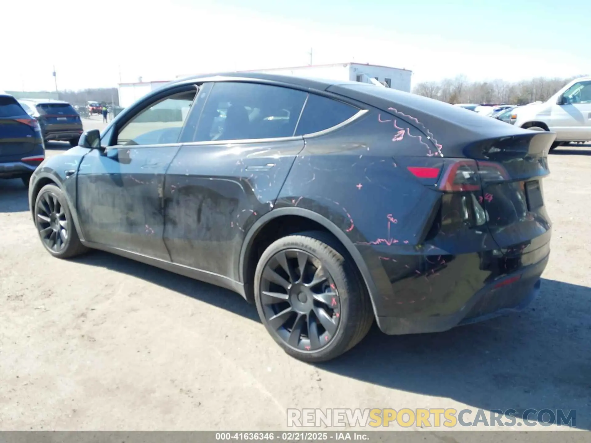 3 Фотография поврежденного автомобиля 7SAYGDEE9PF639969 TESLA MODEL Y 2023