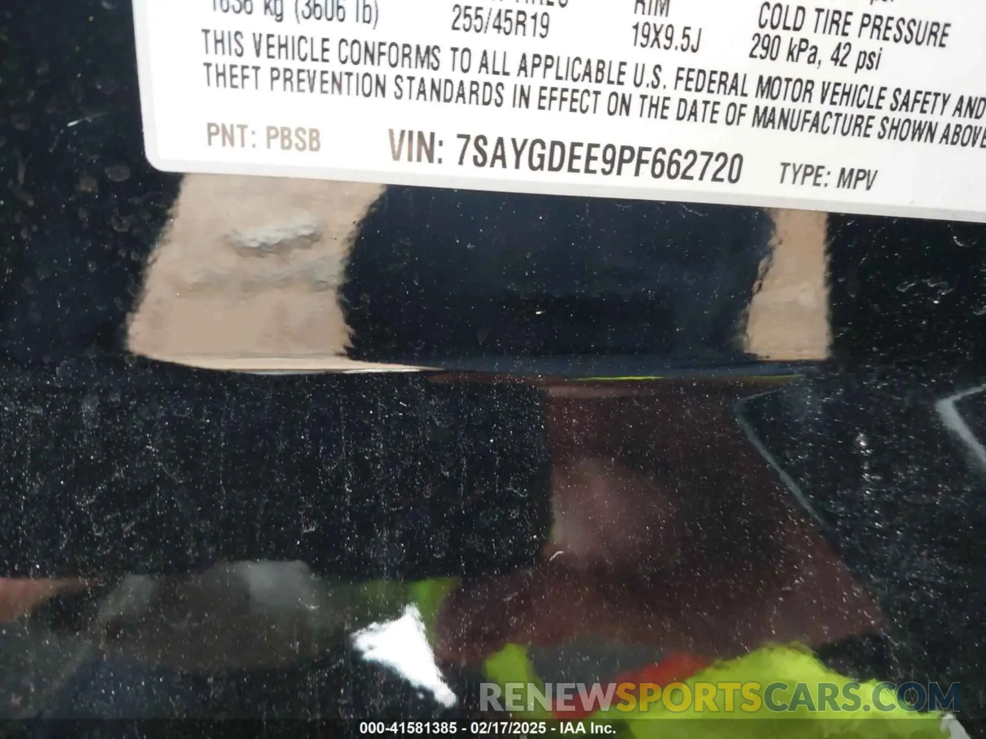 9 Photograph of a damaged car 7SAYGDEE9PF662720 TESLA MODEL Y 2023