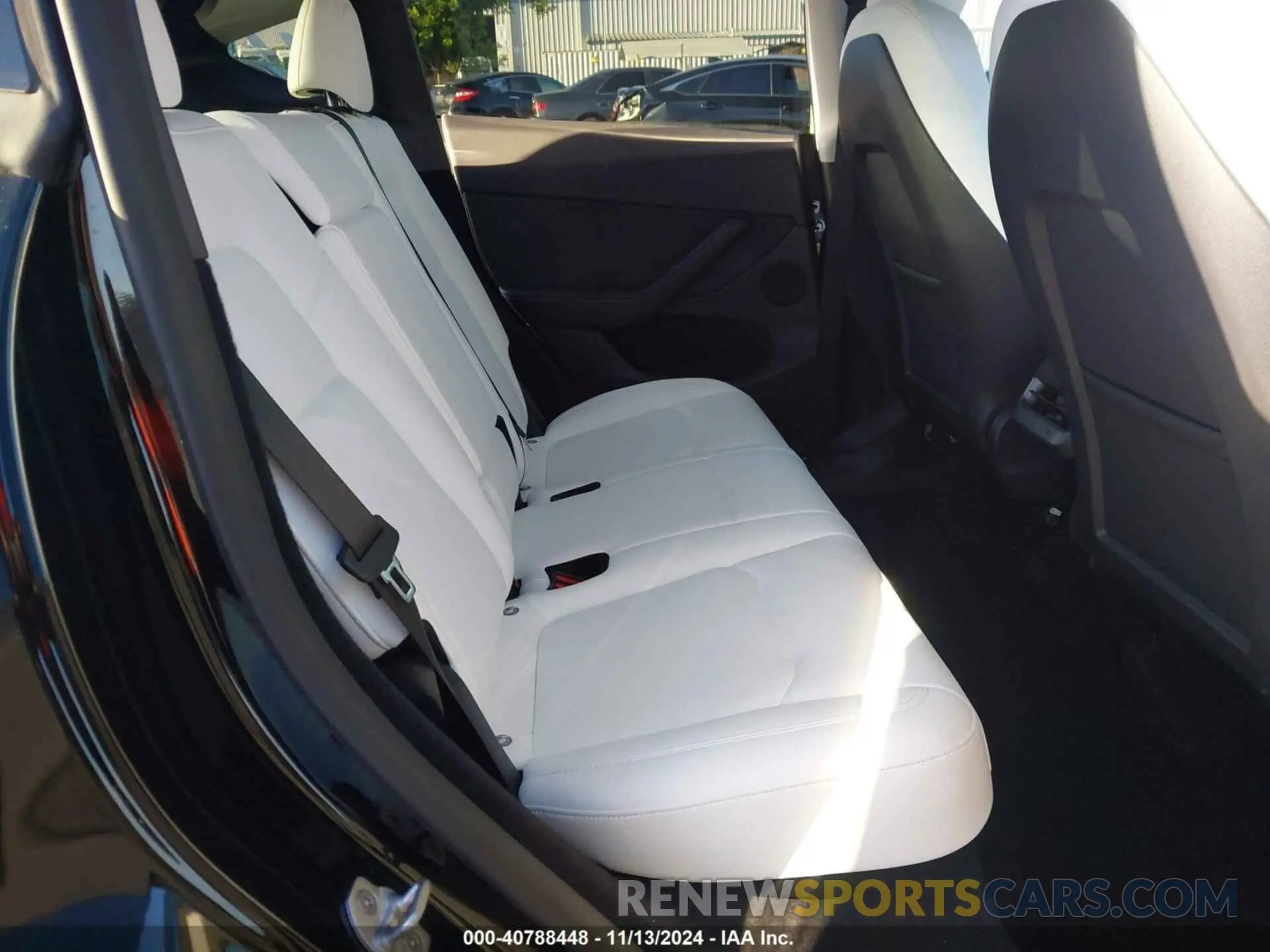 8 Photograph of a damaged car 7SAYGDEE9PF787698 TESLA MODEL Y 2023