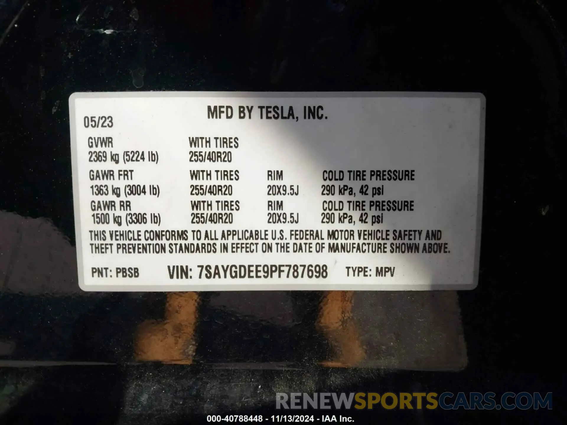 9 Photograph of a damaged car 7SAYGDEE9PF787698 TESLA MODEL Y 2023