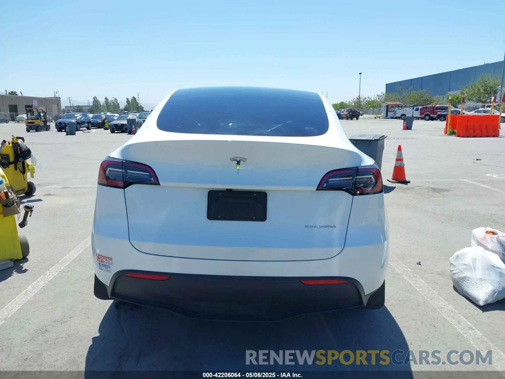 15 Фотография поврежденного автомобиля 7SAYGDEE9PF811580 TESLA MODEL Y 2023
