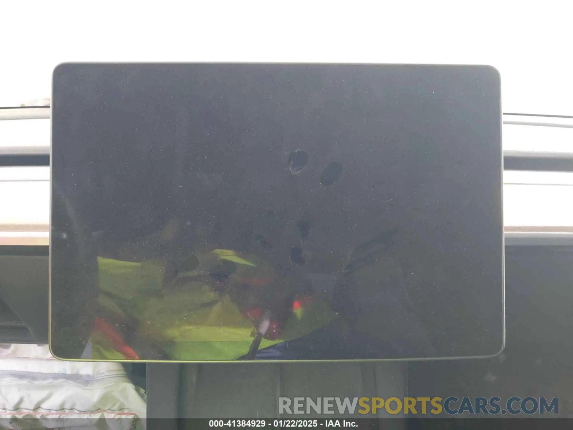 17 Photograph of a damaged car 7SAYGDEE9PF874484 TESLA MODEL Y 2023