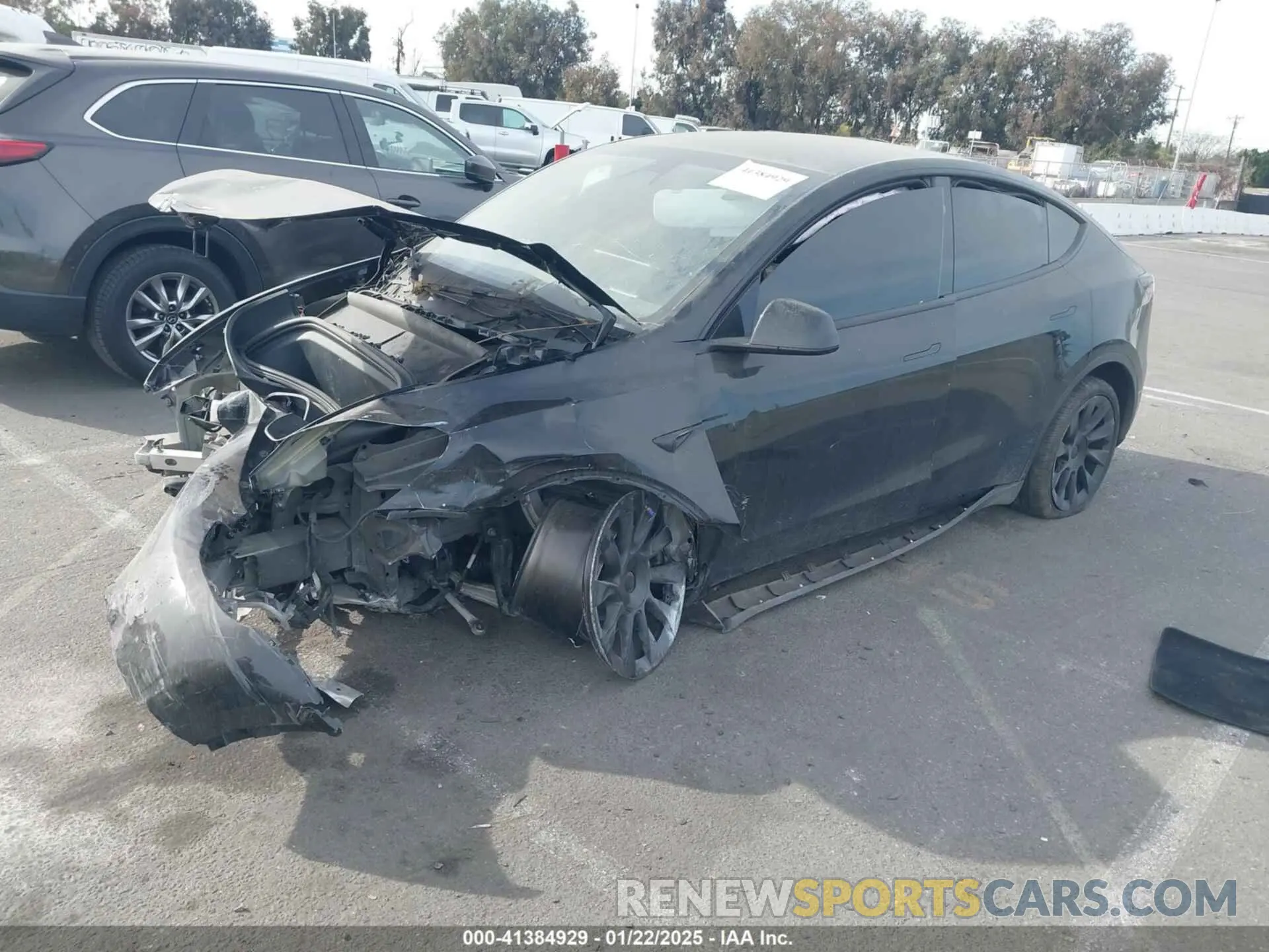 2 Photograph of a damaged car 7SAYGDEE9PF874484 TESLA MODEL Y 2023
