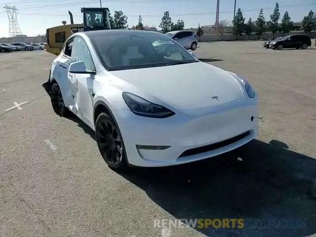 11 Photograph of a damaged car 7SAYGDEE9PF886313 TESLA MODEL Y 2023