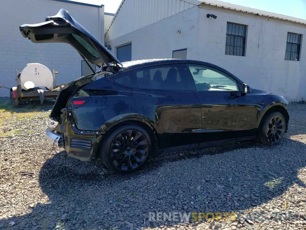 3 Фотография поврежденного автомобиля 7SAYGDEEXPA024036 TESLA MODEL Y 2023