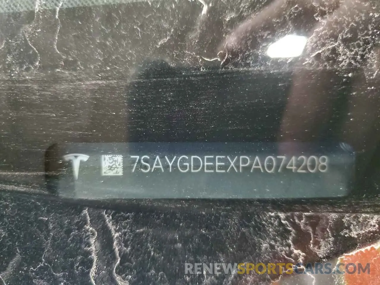 16 Photograph of a damaged car 7SAYGDEEXPA074208 TESLA MODEL Y 2023