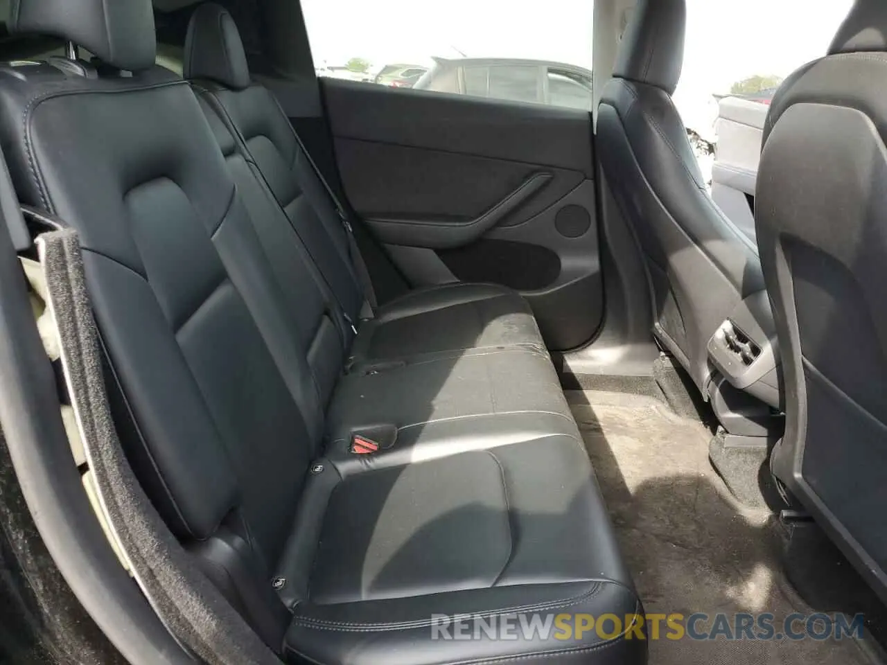 10 Photograph of a damaged car 7SAYGDEEXPA096418 TESLA MODEL Y 2023