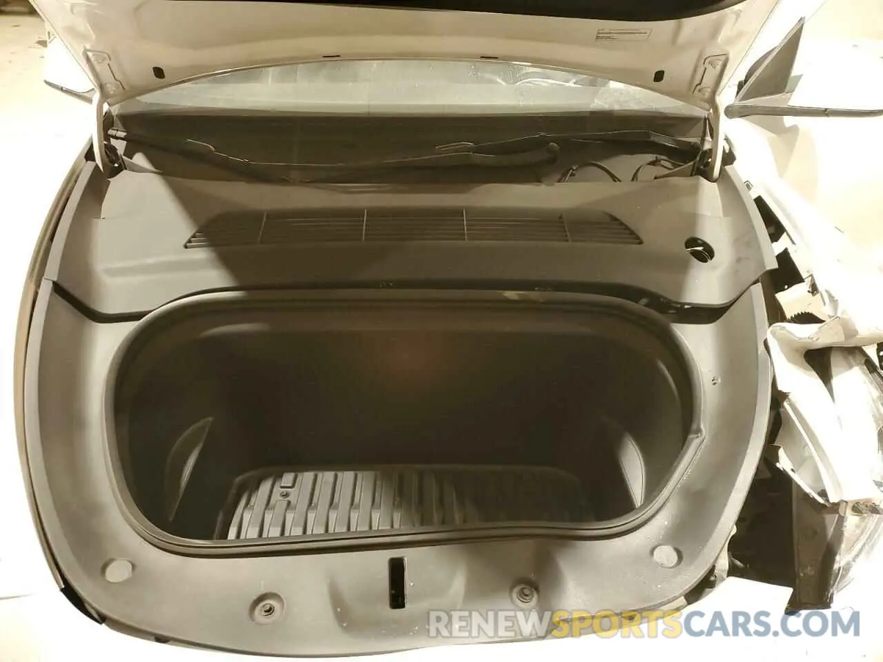 11 Photograph of a damaged car 7SAYGDEEXPA097732 TESLA MODEL Y 2023