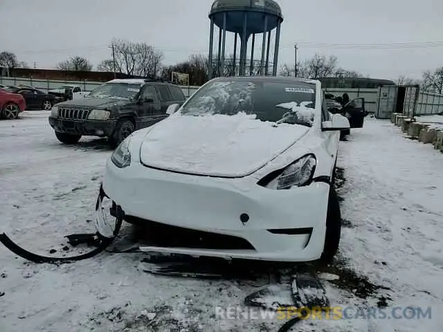 11 Photograph of a damaged car 7SAYGDEEXPA098797 TESLA MODEL Y 2023