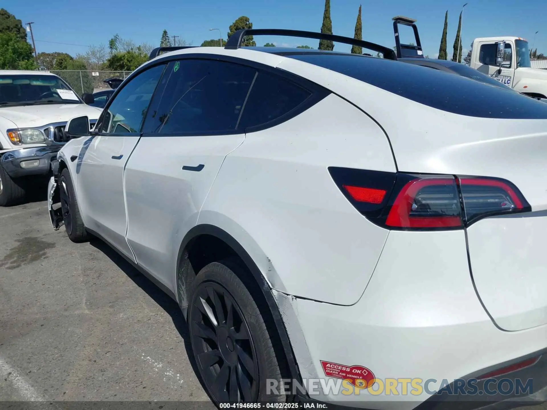 14 Фотография поврежденного автомобиля 7SAYGDEEXPA152986 TESLA MODEL Y 2023