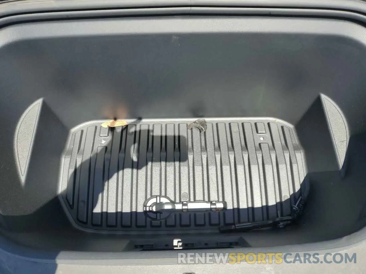12 Photograph of a damaged car 7SAYGDEEXPA157332 TESLA MODEL Y 2023