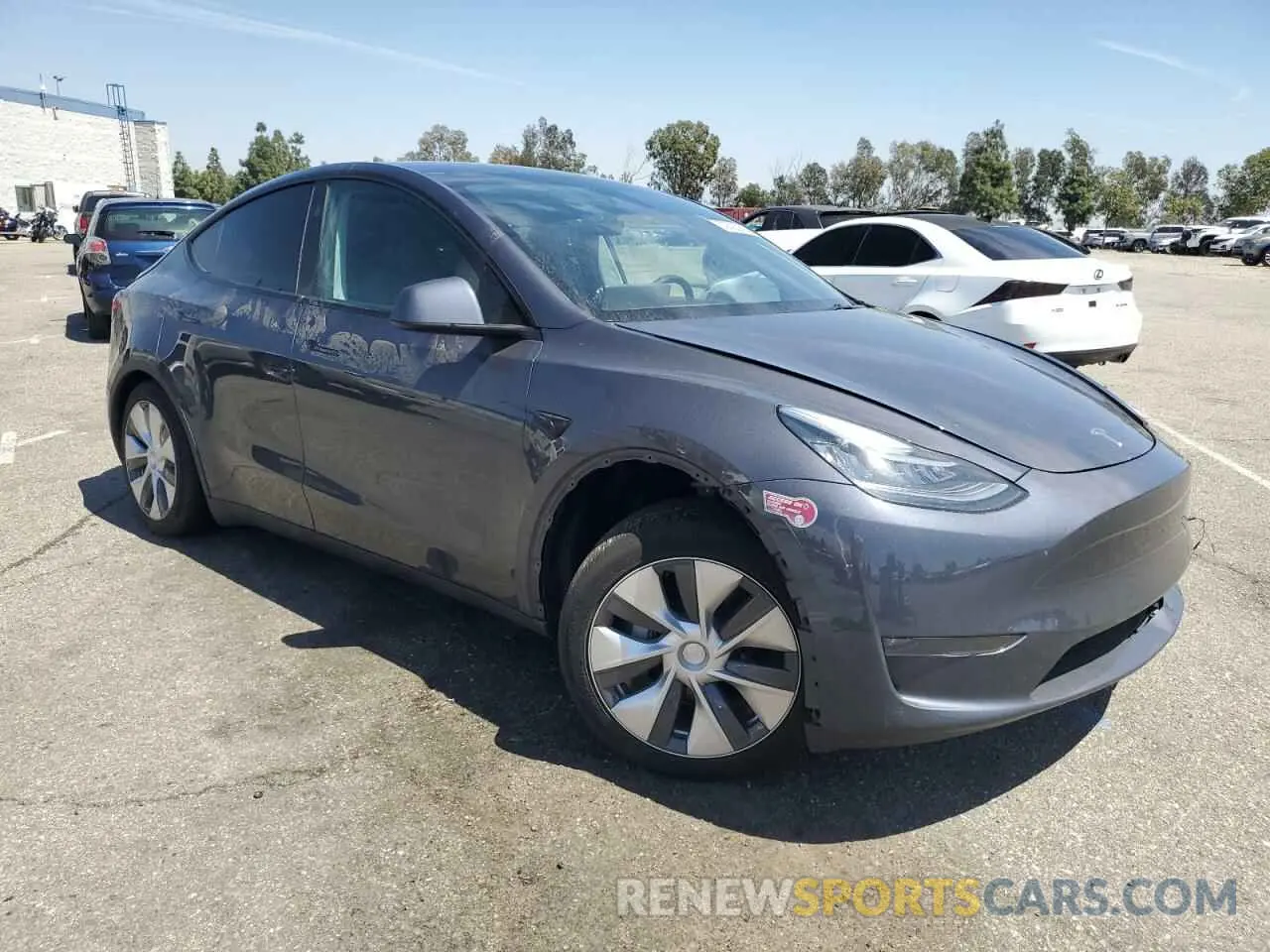 4 Photograph of a damaged car 7SAYGDEEXPA157332 TESLA MODEL Y 2023