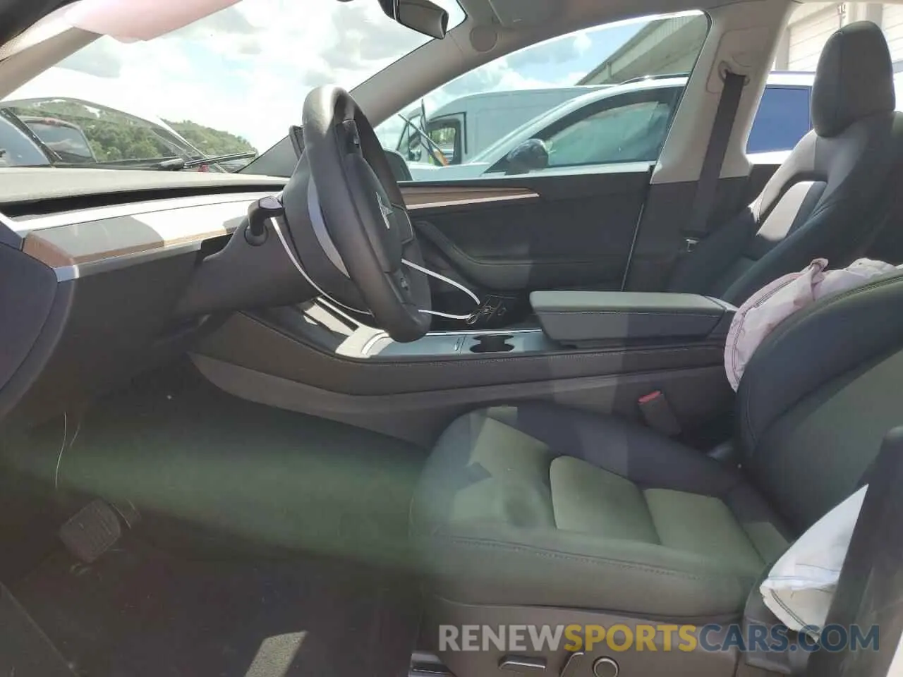 7 Photograph of a damaged car 7SAYGDEEXPA162918 TESLA MODEL Y 2023