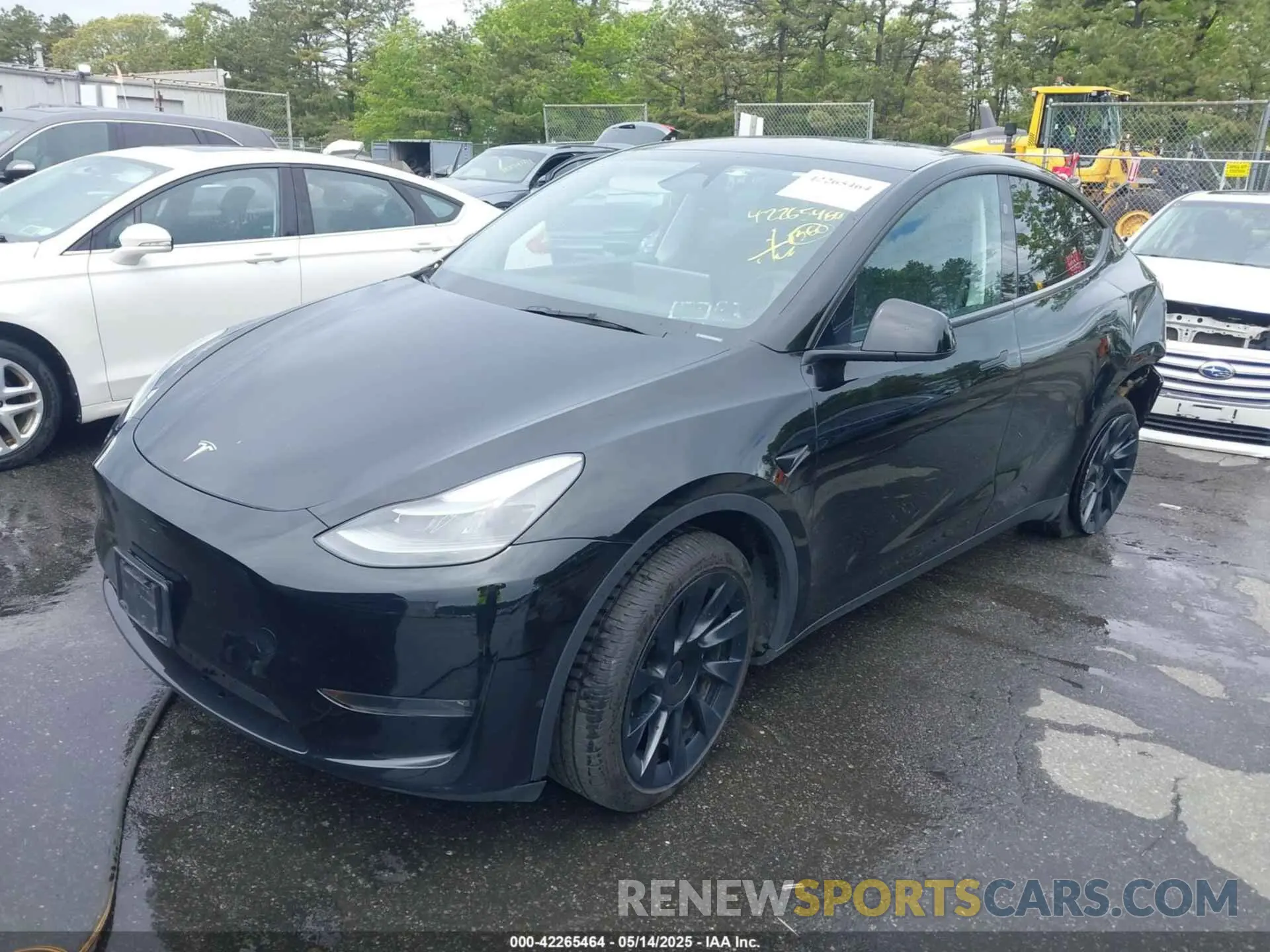 2 Photograph of a damaged car 7SAYGDEEXPA183123 TESLA MODEL Y 2023