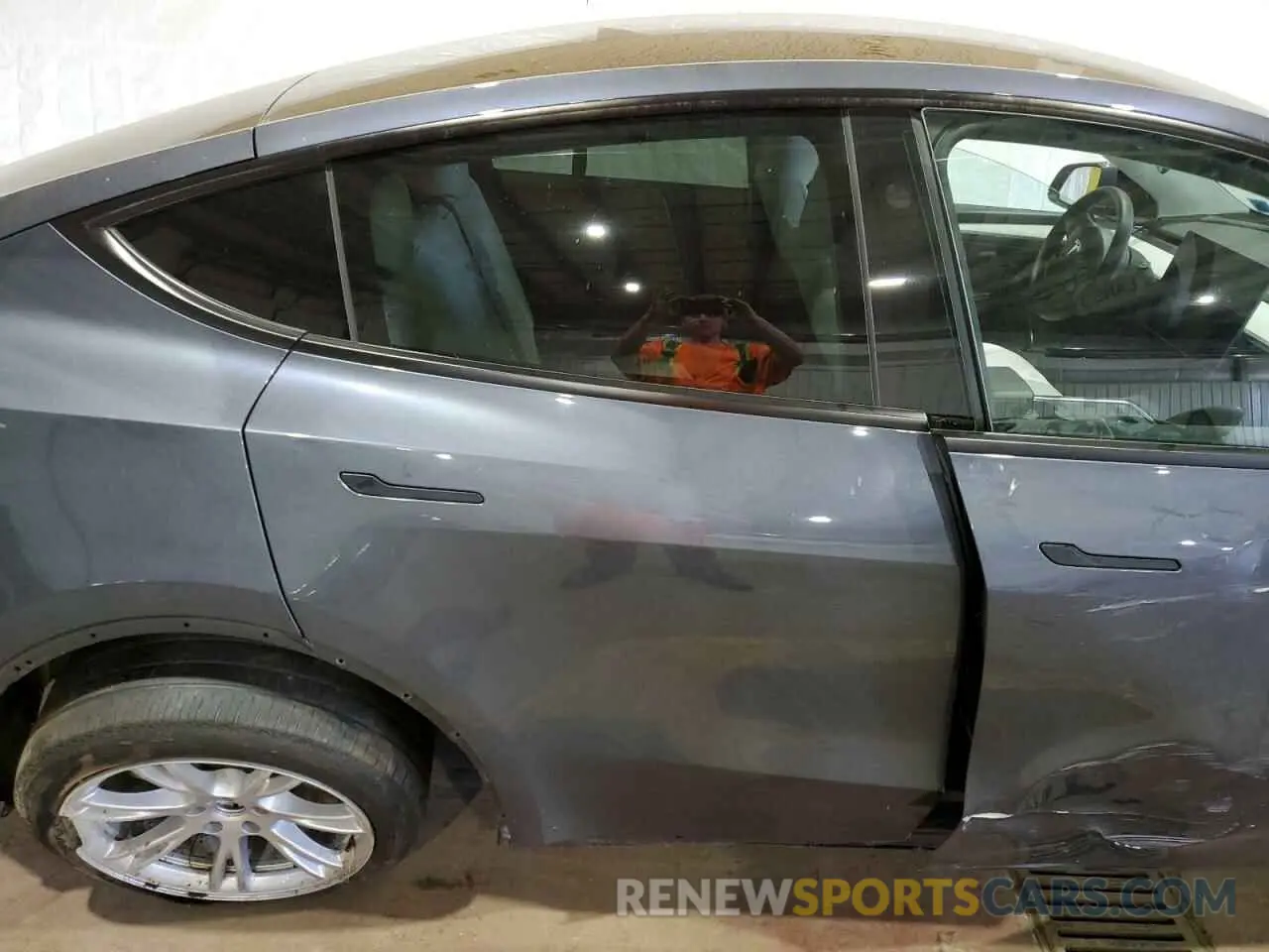 11 Photograph of a damaged car 7SAYGDEEXPA209025 TESLA MODEL Y 2023