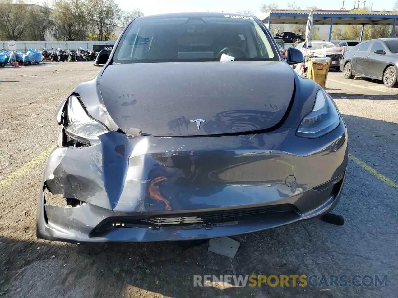 5 Photograph of a damaged car 7SAYGDEEXPF609525 TESLA MODEL Y 2023
