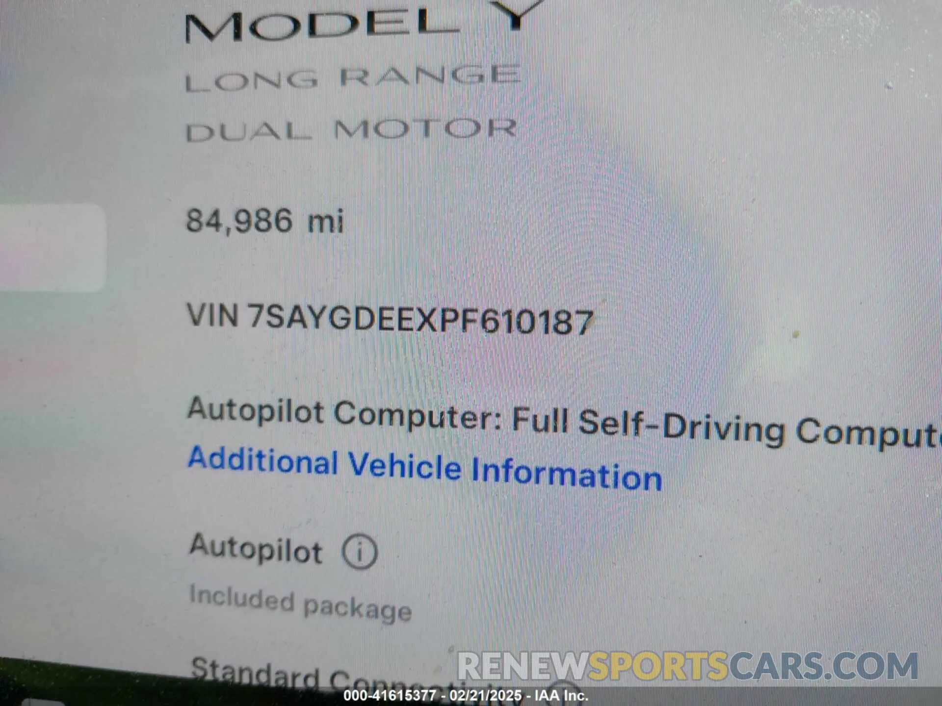 15 Photograph of a damaged car 7SAYGDEEXPF610187 TESLA MODEL Y 2023