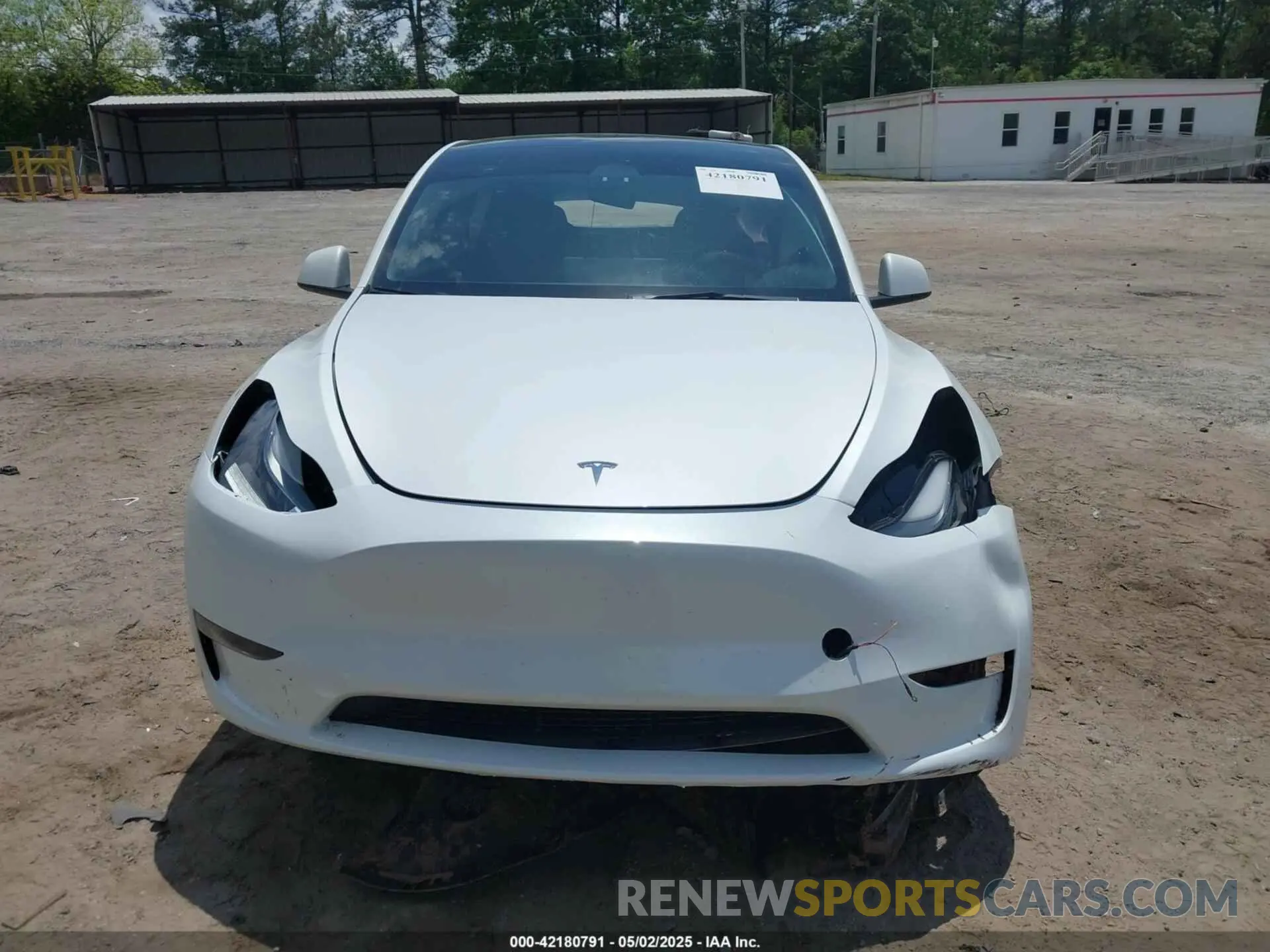 12 Photograph of a damaged car 7SAYGDEEXPF662919 TESLA MODEL Y 2023