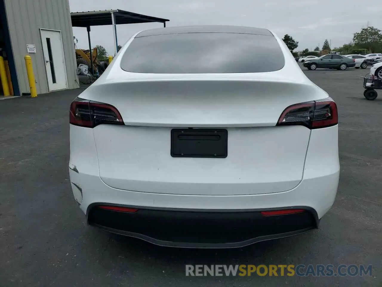 6 Фотография поврежденного автомобиля 7SAYGDEEXPF744472 TESLA MODEL Y 2023