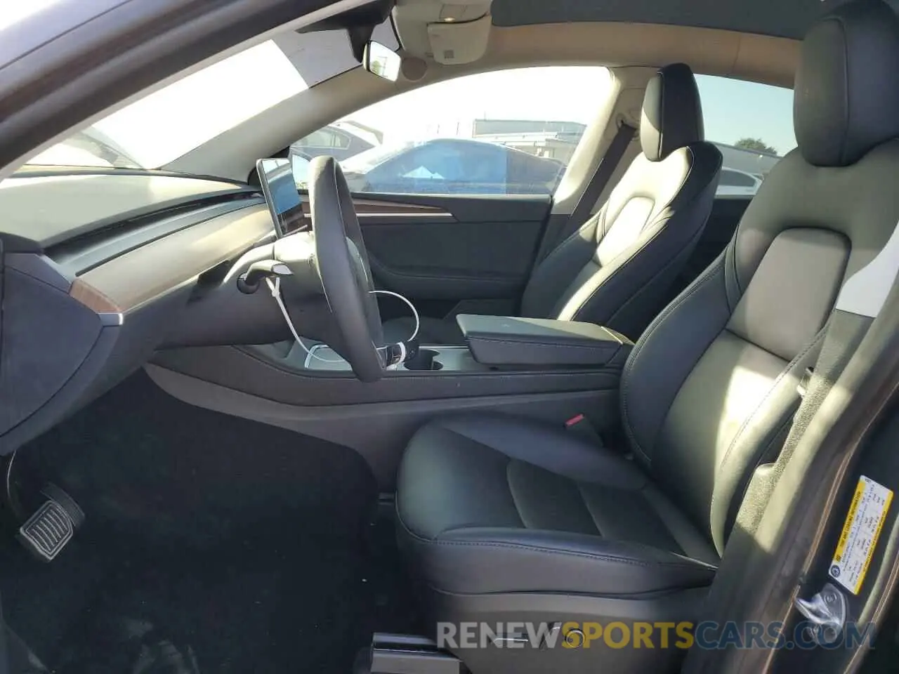 7 Photograph of a damaged car 7SAYGDEEXPF747873 TESLA MODEL Y 2023