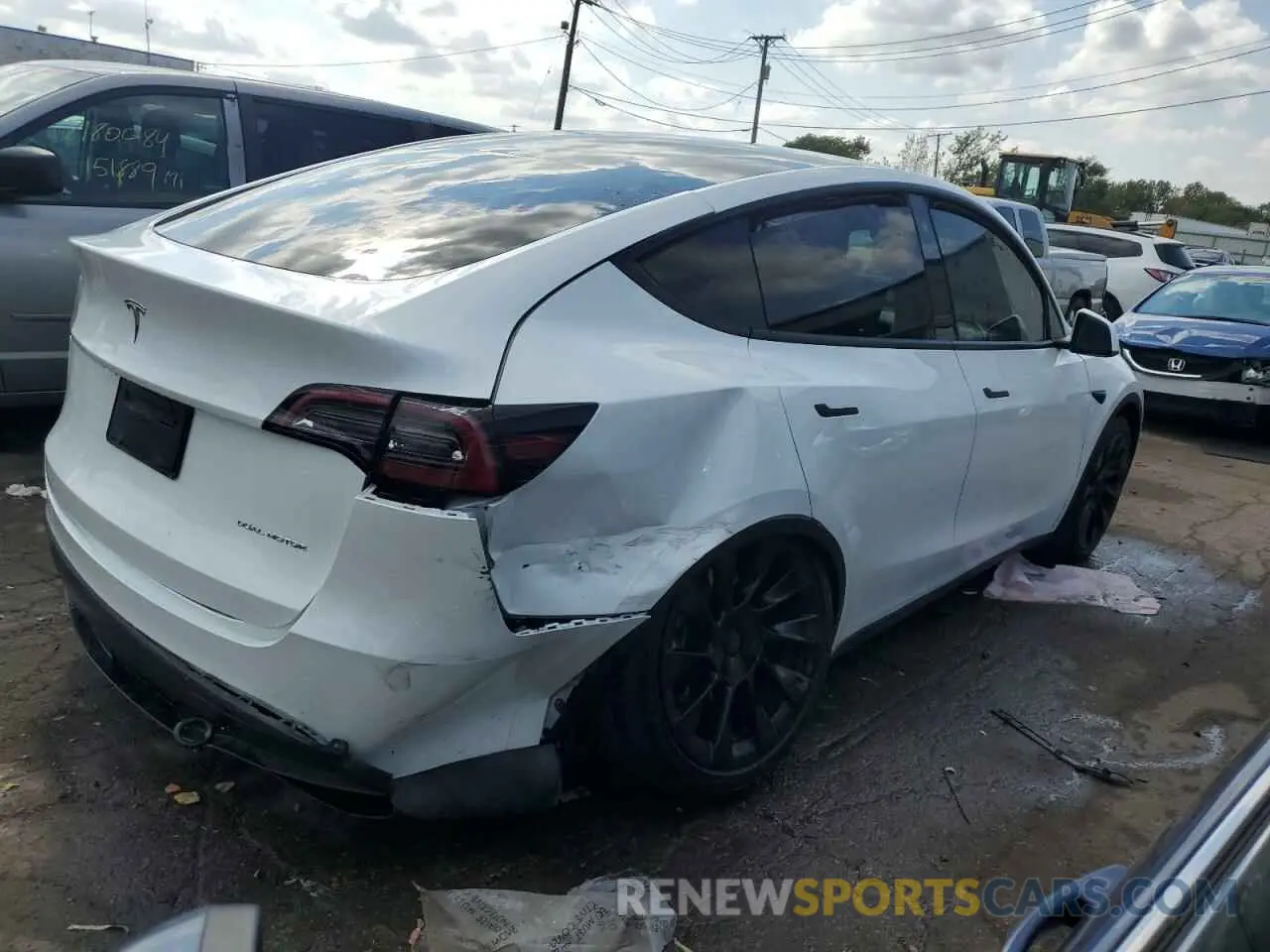 3 Photograph of a damaged car 7SAYGDEEXPF749638 TESLA MODEL Y 2023