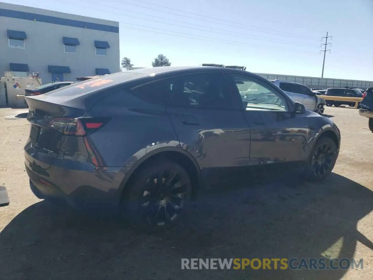 3 Фотография поврежденного автомобиля 7SAYGDEEXPF754676 TESLA MODEL Y 2023