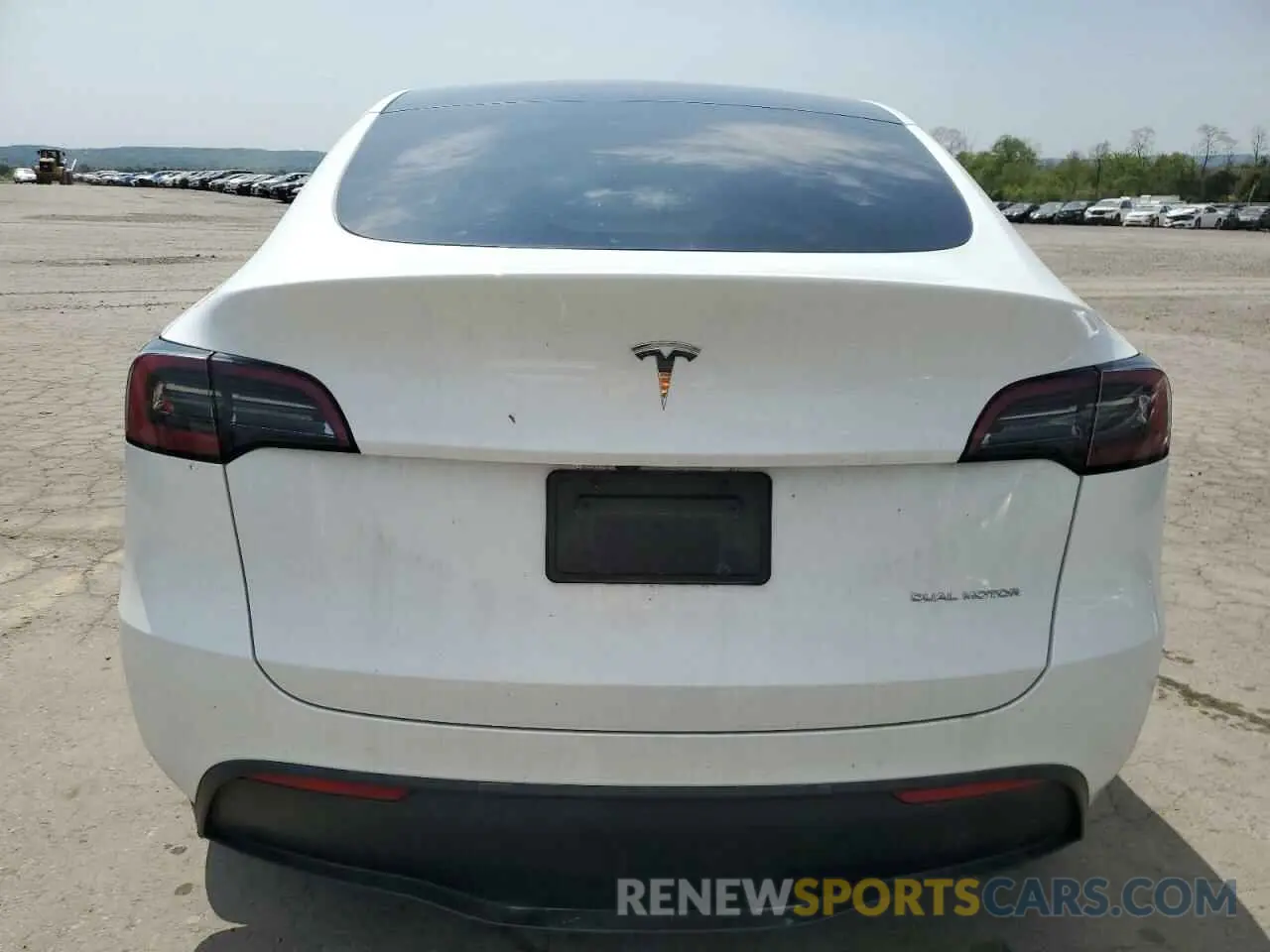 6 Фотография поврежденного автомобиля 7SAYGDEEXPF800782 TESLA MODEL Y 2023