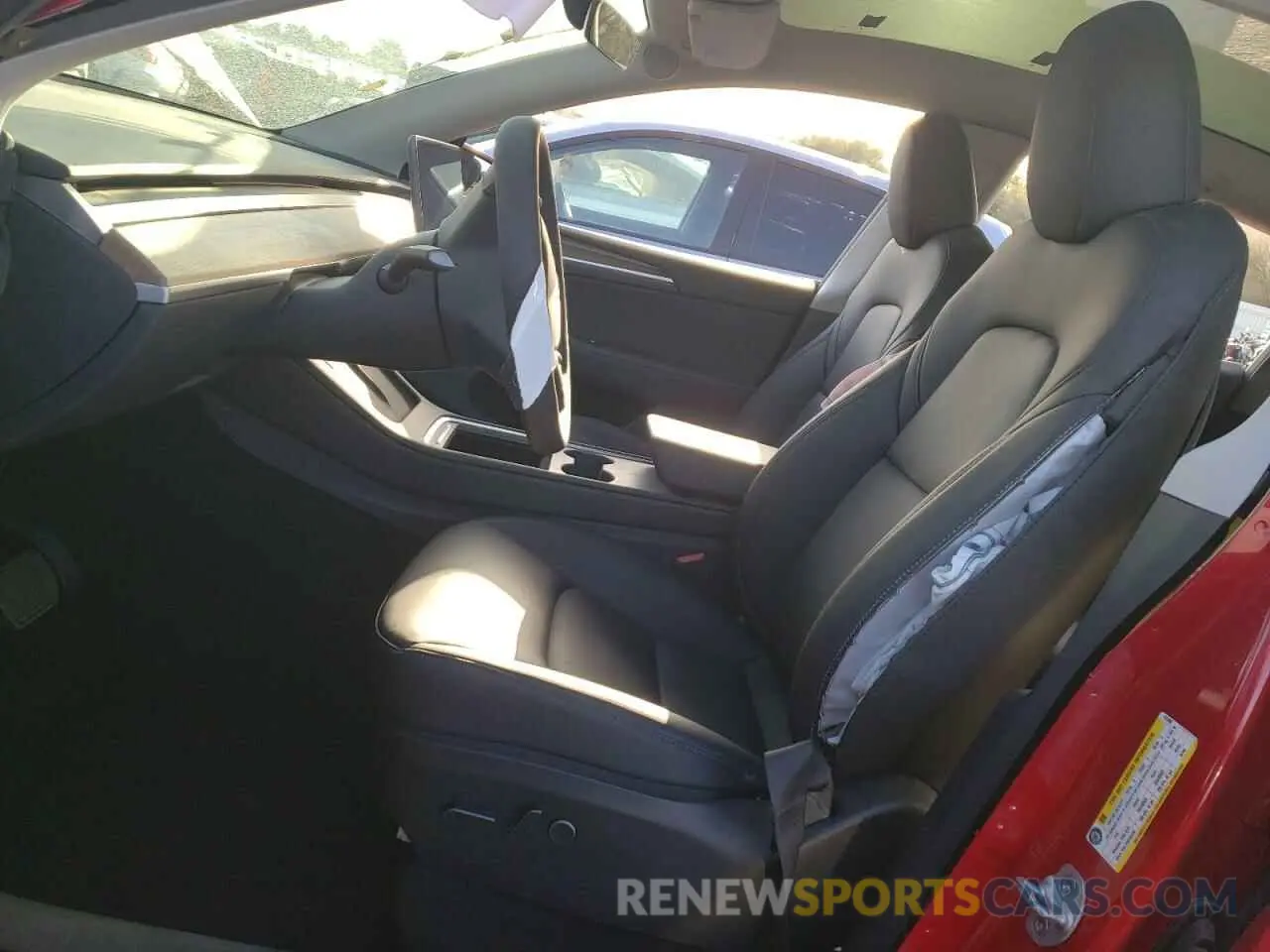 7 Photograph of a damaged car 7SAYGDEEXPF812480 TESLA MODEL Y 2023
