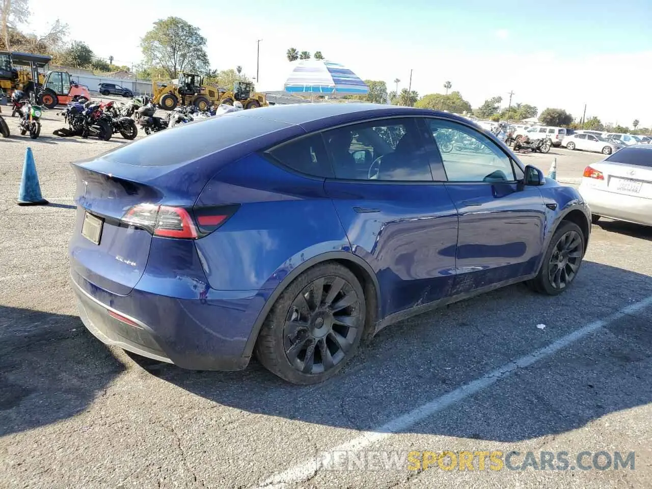 3 Фотография поврежденного автомобиля 7SAYGDEEXPF814469 TESLA MODEL Y 2023
