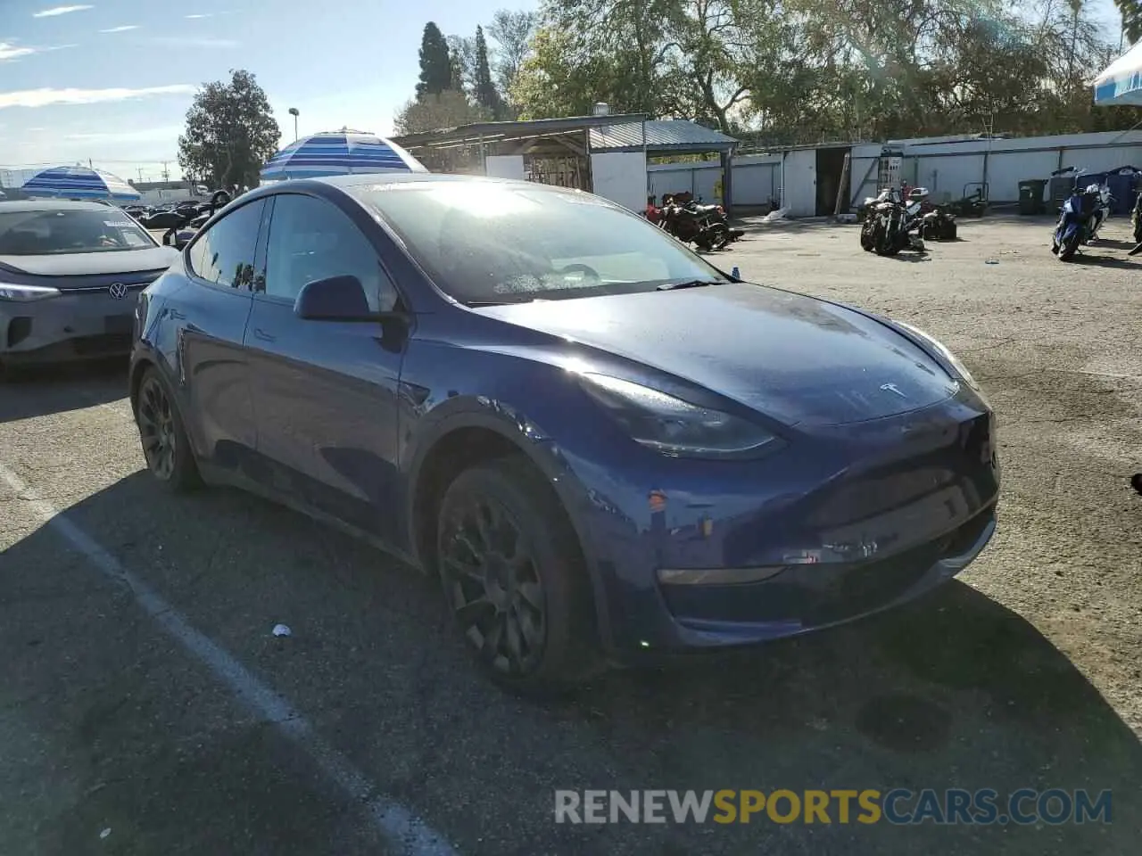 4 Фотография поврежденного автомобиля 7SAYGDEEXPF814469 TESLA MODEL Y 2023