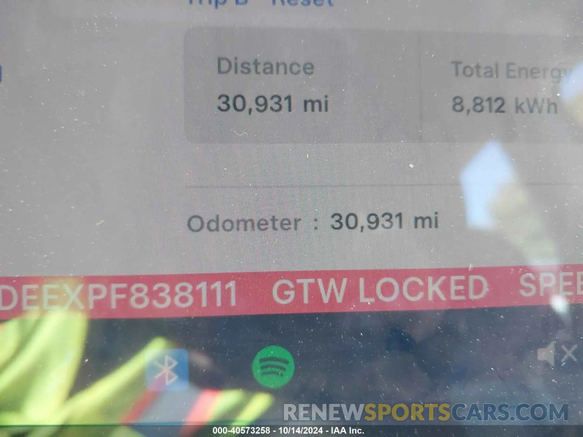 7 Photograph of a damaged car 7SAYGDEEXPF838111 TESLA MODEL Y 2023