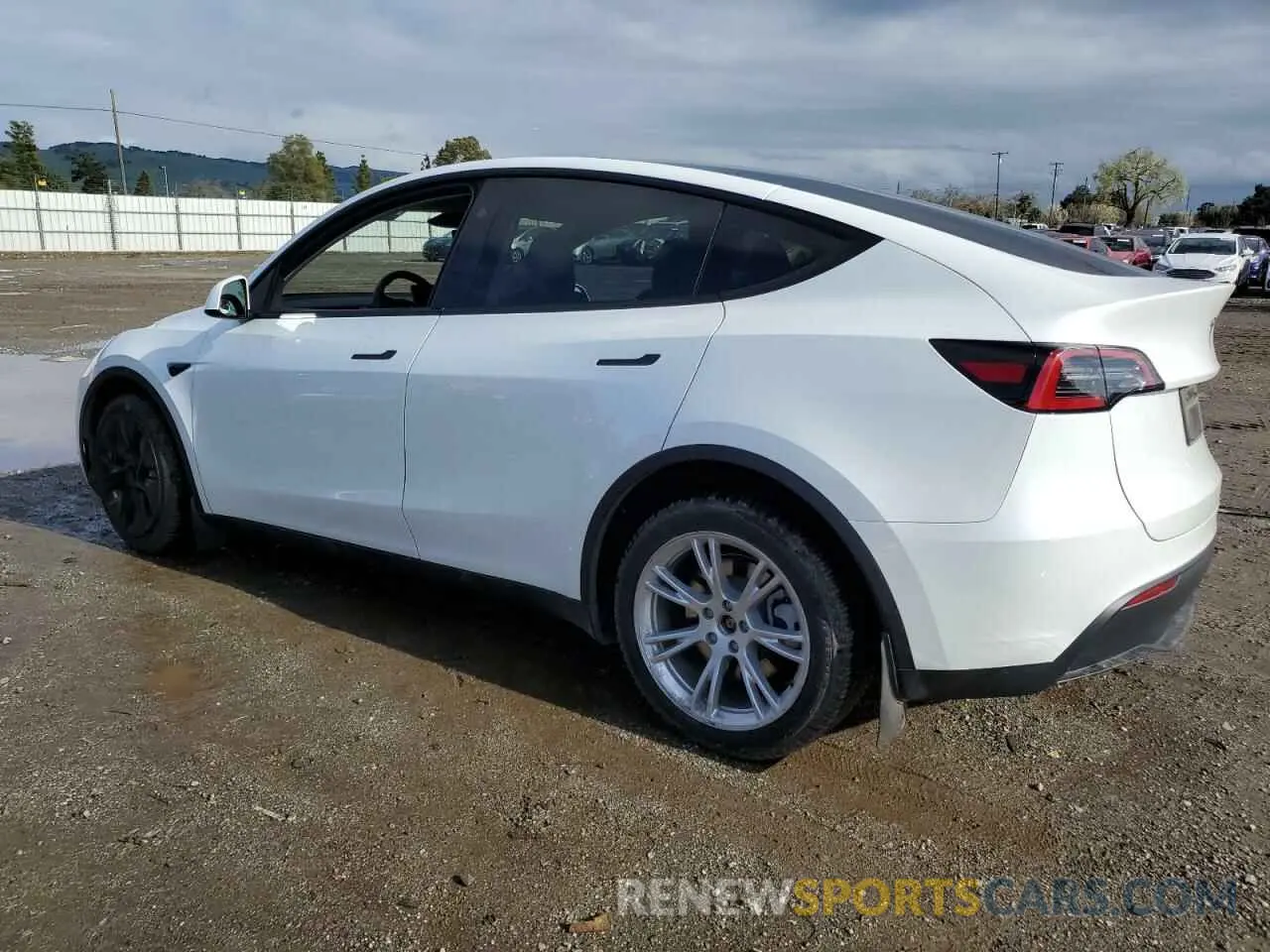 2 Фотография поврежденного автомобиля 7SAYGDEEXPF844622 TESLA MODEL Y 2023