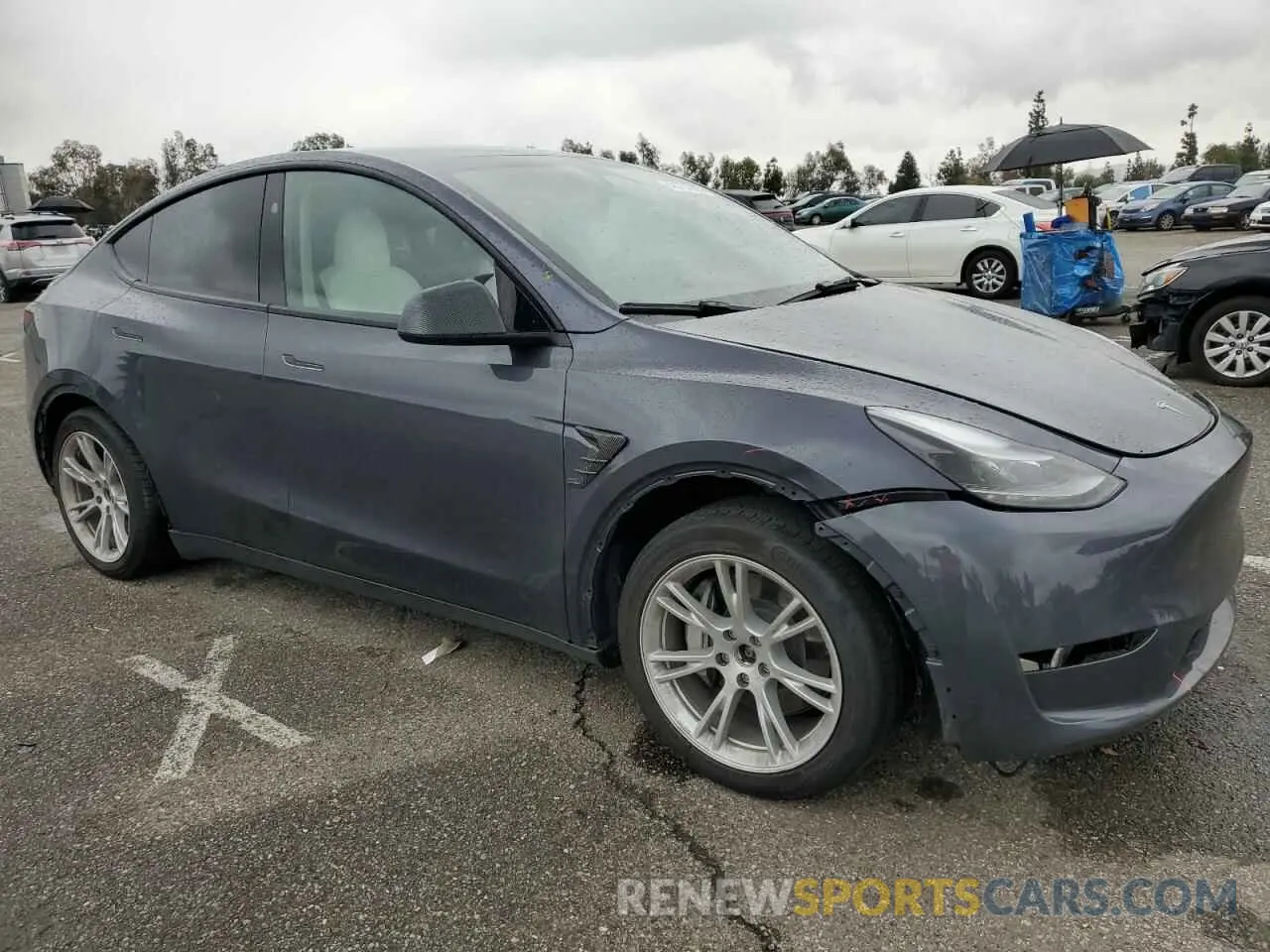 4 Фотография поврежденного автомобиля 7SAYGDEEXPF852736 TESLA MODEL Y 2023