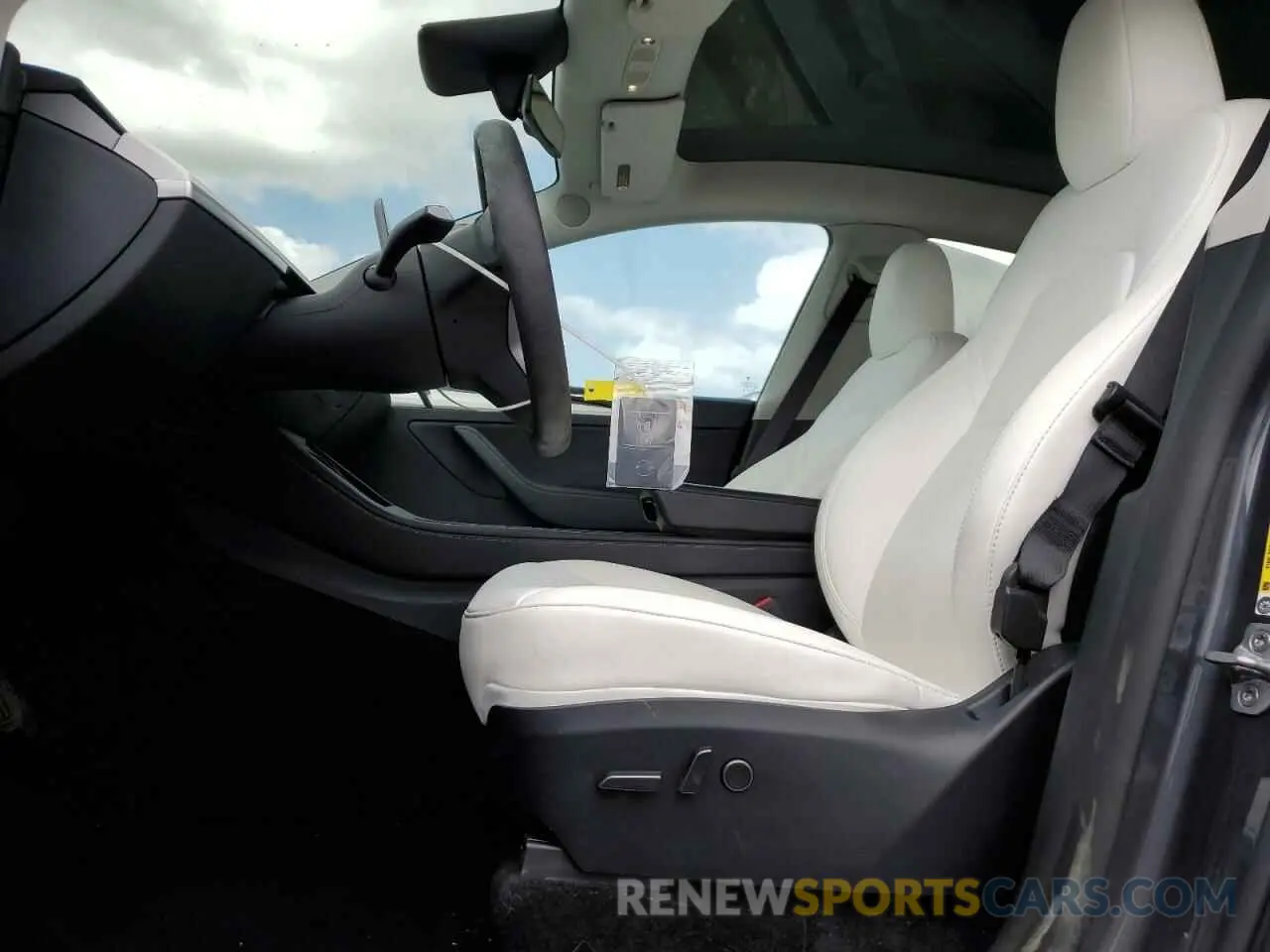 7 Фотография поврежденного автомобиля 7SAYGDEEXPF968017 TESLA MODEL Y 2023