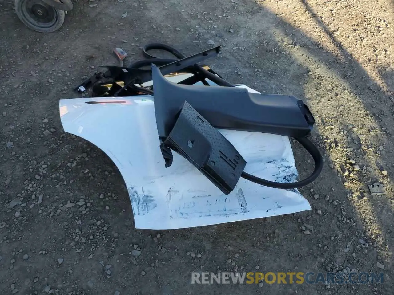 13 Photograph of a damaged car 7SAYGDEF0PF702093 TESLA MODEL Y 2023