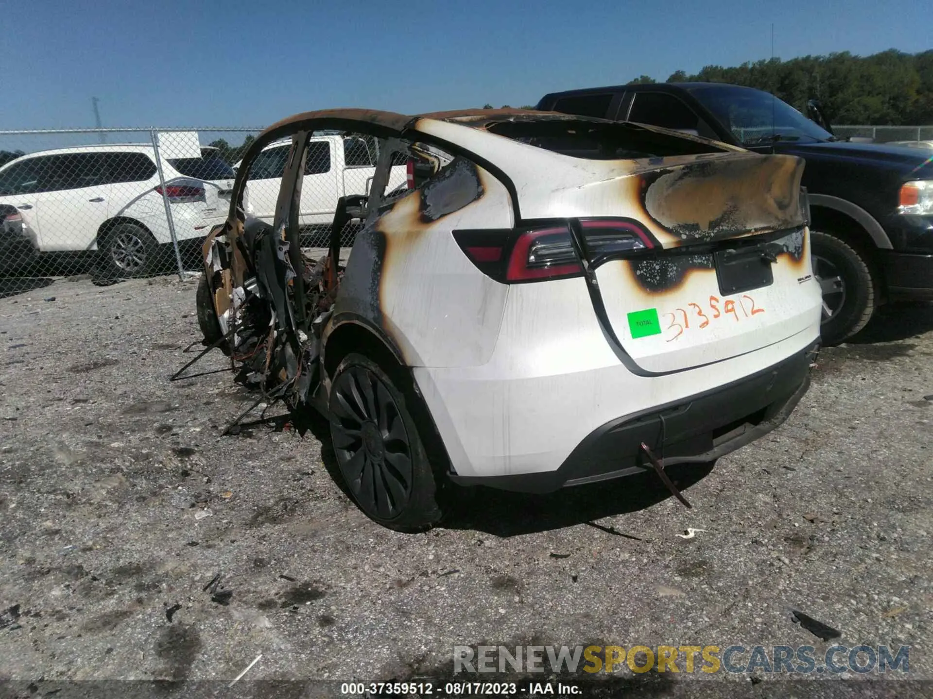 3 Photograph of a damaged car 7SAYGDEF0PF709044 TESLA MODEL Y 2023