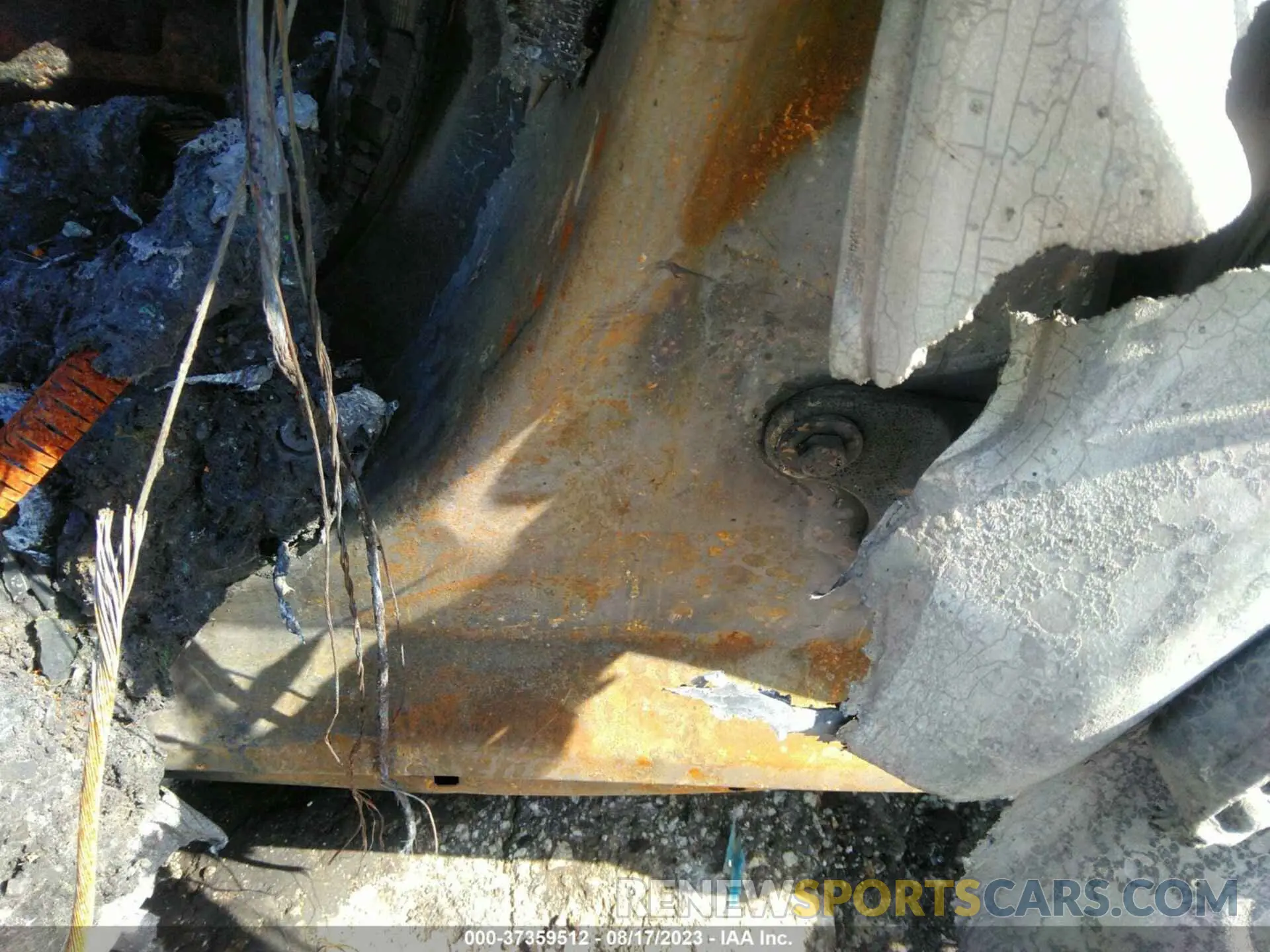 8 Photograph of a damaged car 7SAYGDEF0PF709044 TESLA MODEL Y 2023