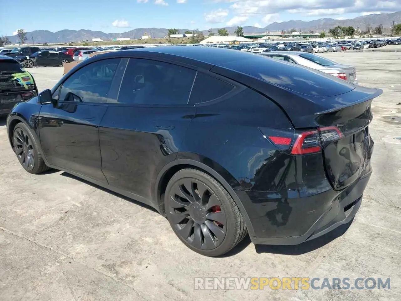 2 Photograph of a damaged car 7SAYGDEF0PF739418 TESLA MODEL Y 2023