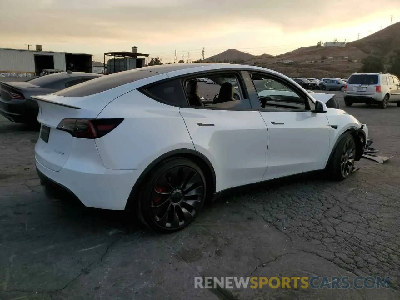 3 Фотография поврежденного автомобиля 7SAYGDEF0PF769809 TESLA MODEL Y 2023