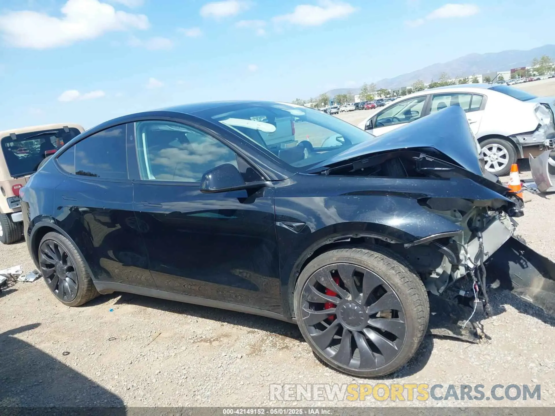 14 Фотография поврежденного автомобиля 7SAYGDEF0PF823996 TESLA MODEL Y 2023