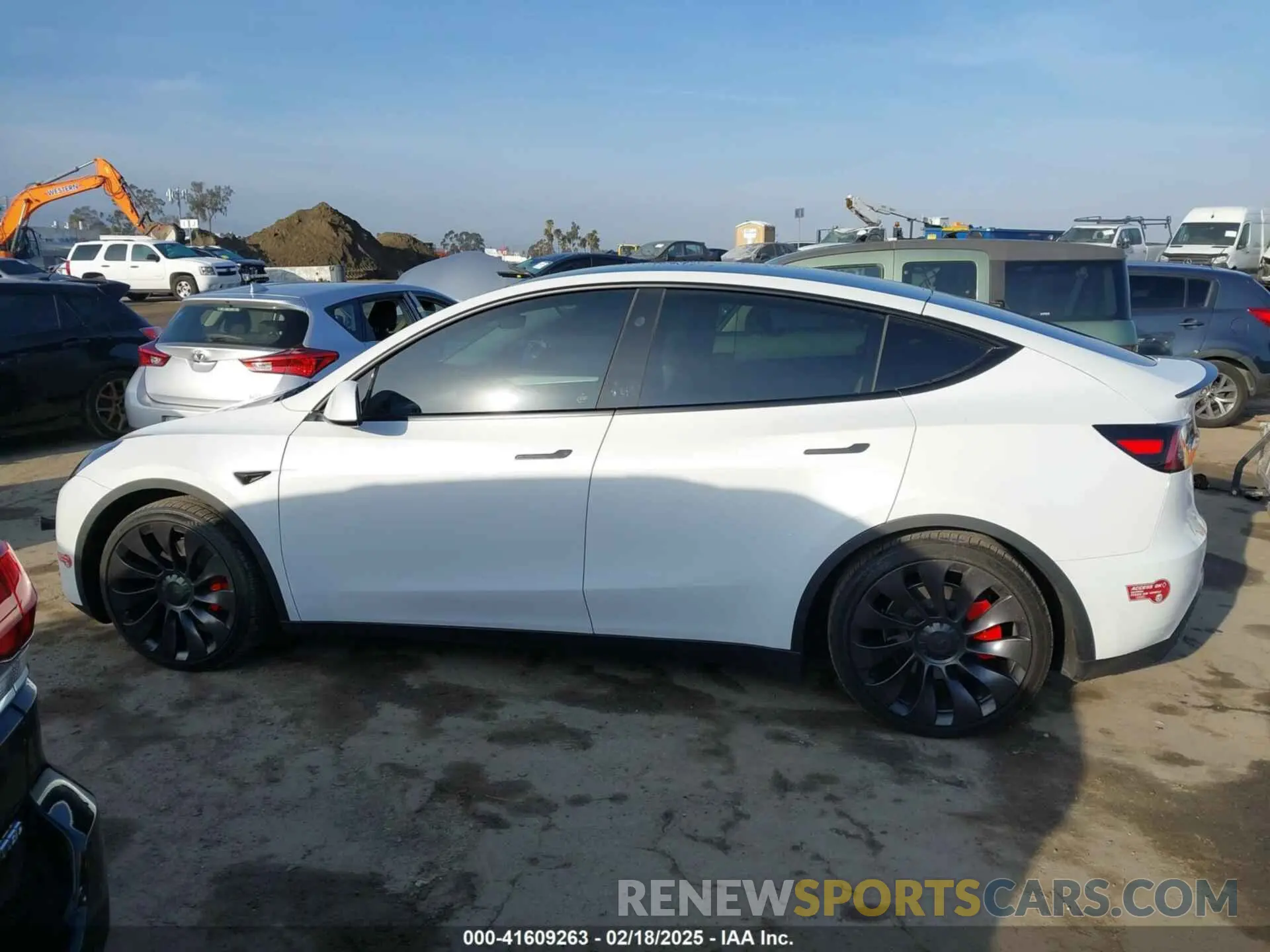 15 Фотография поврежденного автомобиля 7SAYGDEF0PF839468 TESLA MODEL Y 2023