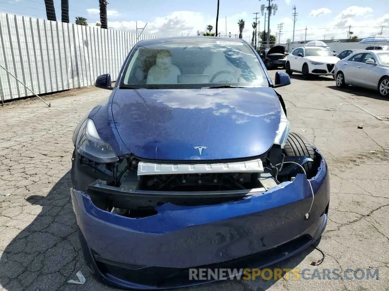 5 Photograph of a damaged car 7SAYGDEF0PF894132 TESLA MODEL Y 2023