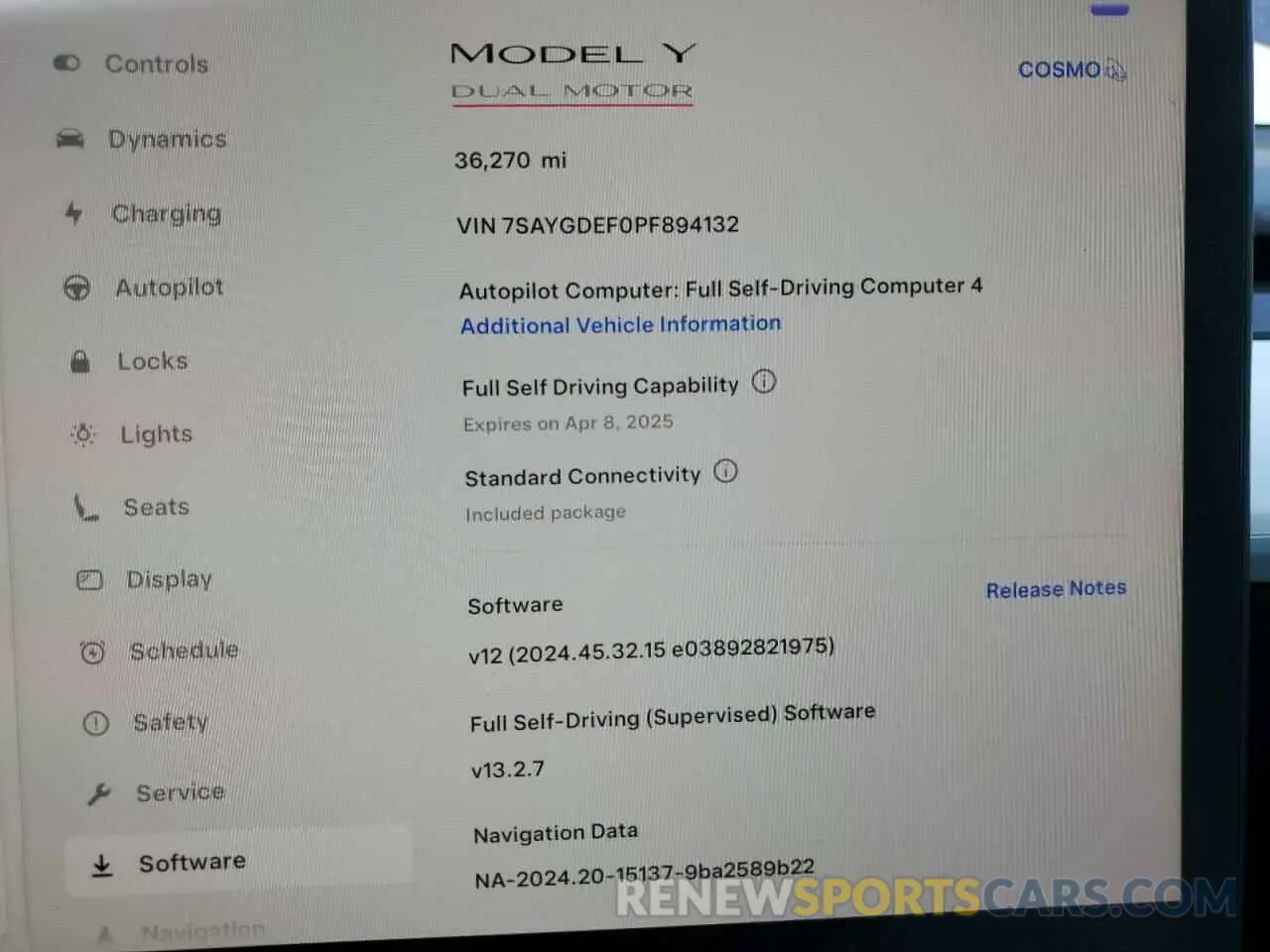 9 Photograph of a damaged car 7SAYGDEF0PF894132 TESLA MODEL Y 2023
