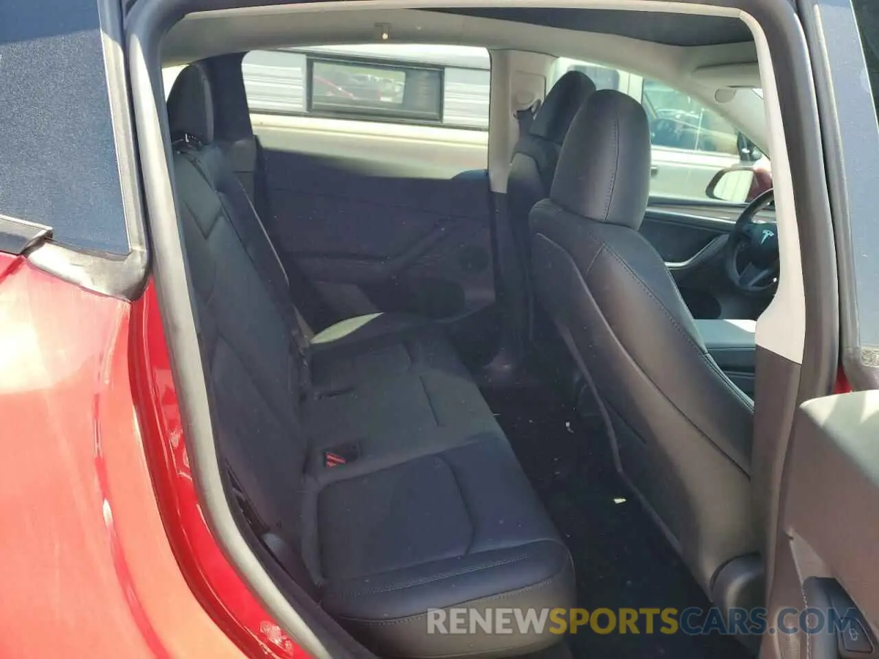 10 Photograph of a damaged car 7SAYGDEF0PF957021 TESLA MODEL Y 2023