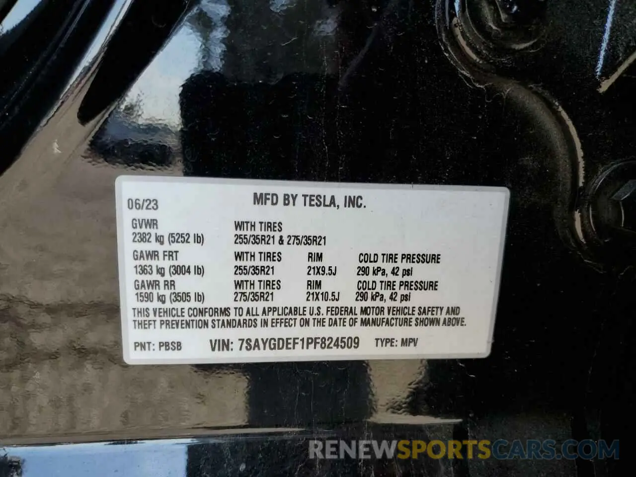 15 Photograph of a damaged car 7SAYGDEF1PF824509 TESLA MODEL Y 2023